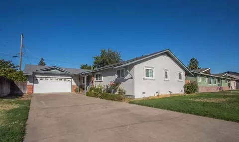 1985 Xavier Ave, Turlock, CA 95382 photo 1