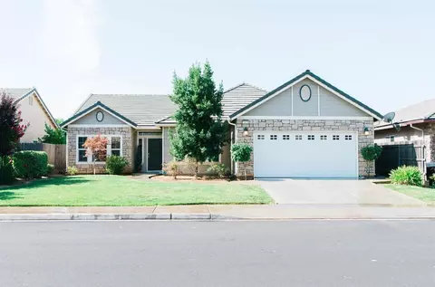 1428 Bedford Ave, Clovis, CA 93611 photo 1