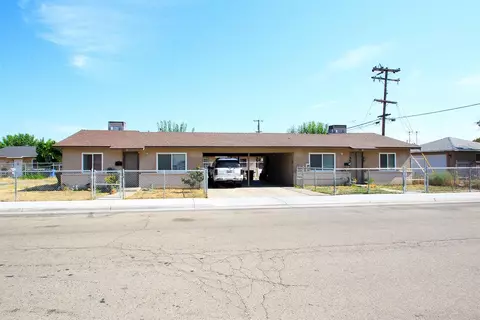 1342 J St, Sanger, CA 93657 photo 1