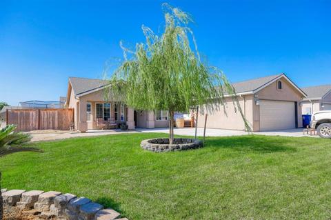 1821 Hunter Ave, Sanger, CA 93657 photo 1
