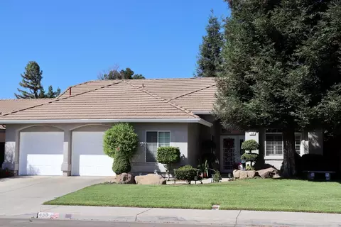 458 S Creek Dr, Madera, CA 93637 photo 1