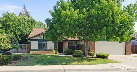 2523 Mitchell Ave, Clovis, CA 93611 photo 1