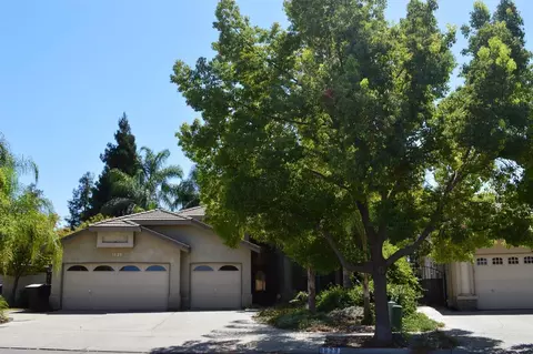 1629 Monte Verde, Visalia, CA 93292 photo 1