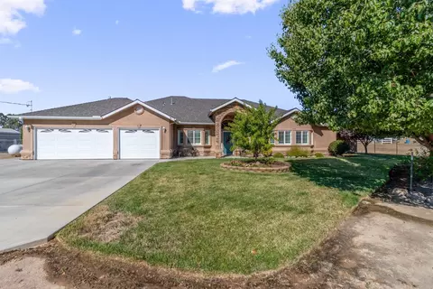 16900 Monreal Rd, Madera, CA 93636 photo 1