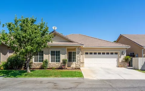 1583 Poe Ln, Clovis, CA 93611 photo 1