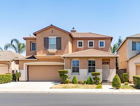 1783 N Mont Blanc Ln, Clovis, CA 93619 photo 1