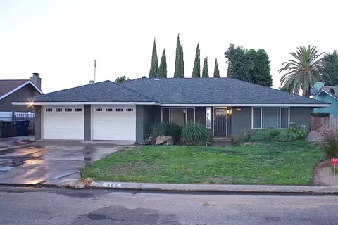 205 Mainberry Dr, Madera, CA 93637 photo 1