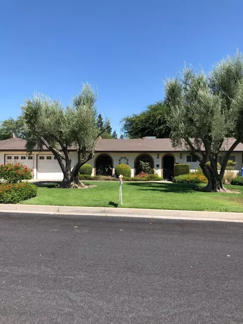 1245 De Cesari Ave, Madera, CA 93637 photo 1