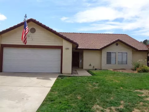 2588 Paul Ave, Clovis, CA 93611 photo 1