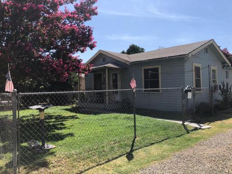 651 S Seventh St, Kerman, CA 93630 photo 1