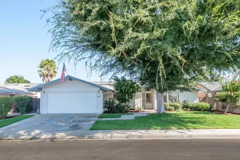 1875 Vartikian Ave, Clovis, CA 93611 photo 1