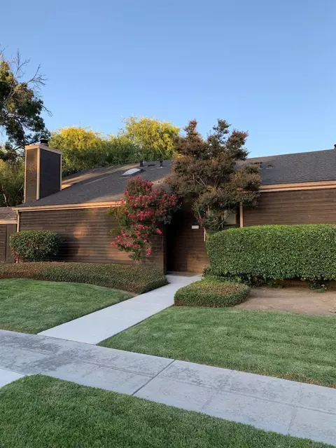331 Sylmar Ave, Clovis, CA 93612 photo 1