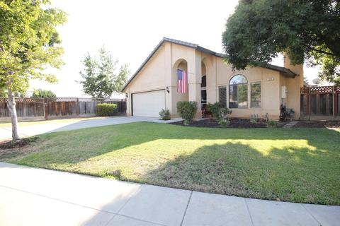 215 N Douglas Ave, Clovis, CA 93611 photo 1