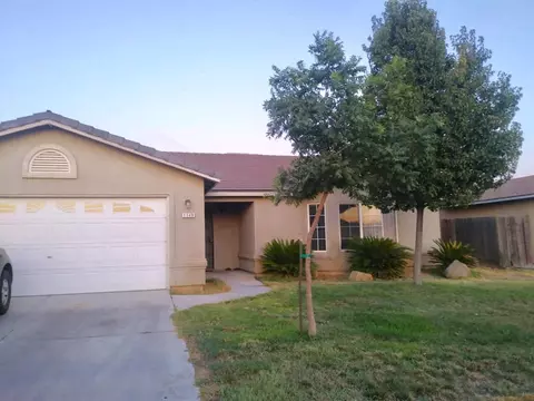 1749 Monroe Ave, Madera, CA 93638 photo 1