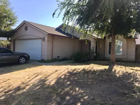 2315 Sequoia St, Selma, CA 93662 photo 1