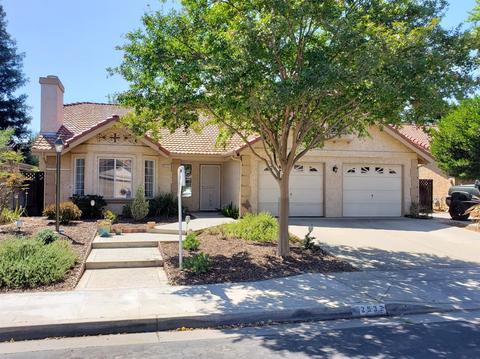 2532 Stuart Ave, Clovis, CA 93611 photo 1
