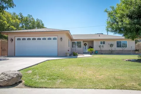 241 E Lynn, Tulare, CA 93274 photo 1