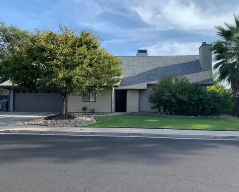 2312 Stuart Ave, Clovis, CA 93611 photo 1