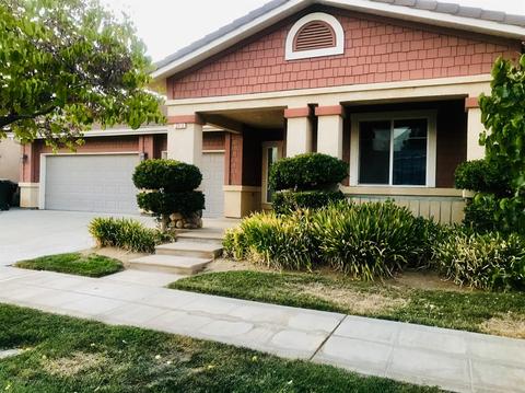 2212 E Cherry Ln, Reedley, CA 93654 photo 1
