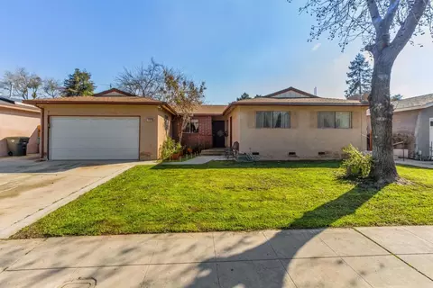 1645 Fowler Ave, Clovis, CA 93611 photo 1
