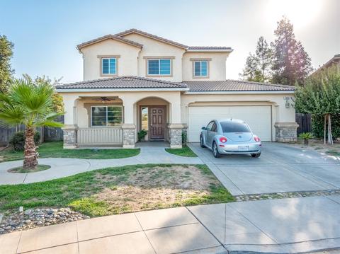 1900 Scarlet Dr, Madera, CA 93638 photo 1