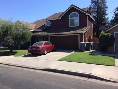 328 W Fallbrook Ave, Clovis, CA 93611 photo 1