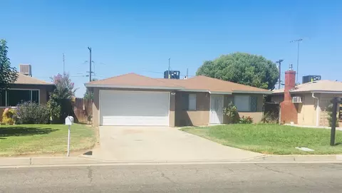 308 Monterey St, Madera, CA 93637 photo 1