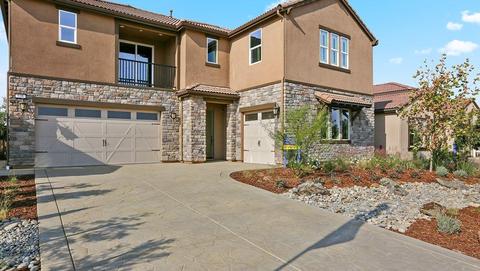 602 Mesa Dr S, Madera, CA 93636 photo 1