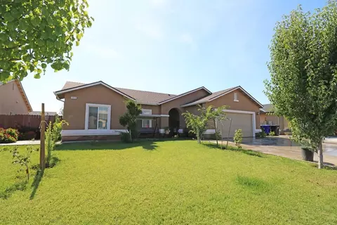 1615 Laredo St, Dinuba, CA 93618 photo 1