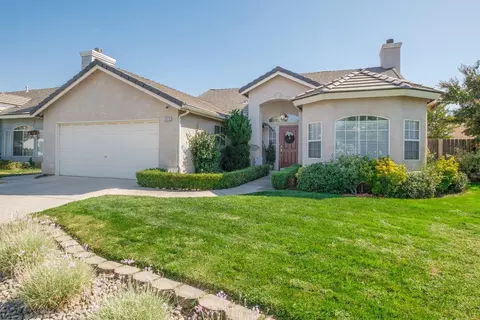 2618 Browning Ave, Clovis, CA 93611 photo 1