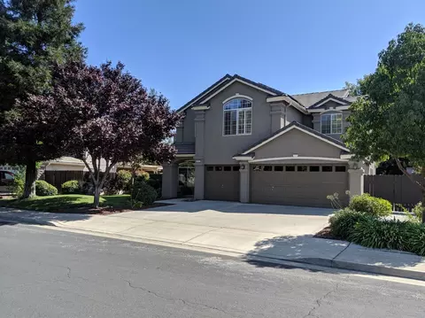 622 Cromwell Ave, Clovis, CA 93611 photo 1
