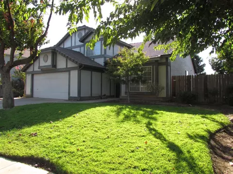 992 N Filbert Ave, Clovis, CA 93611 photo 1