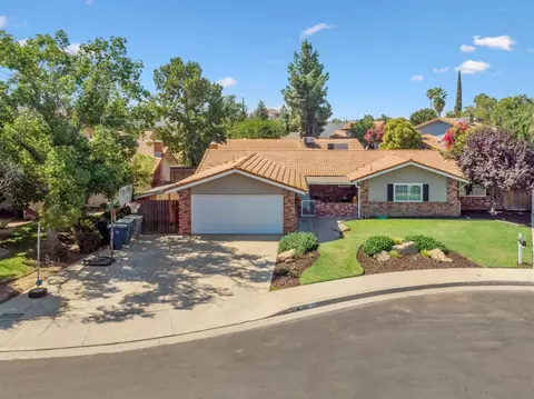 72 N Osmun Ave, Clovis, CA 93612 photo 1