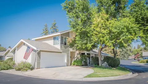 1416 E Vassar Dr, Visalia, CA 93292 photo 1