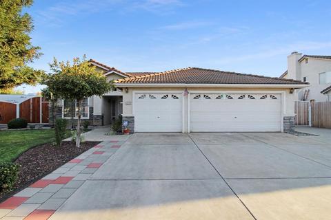 2378 Wrenwood Ave, Clovis, CA 93611 photo 1