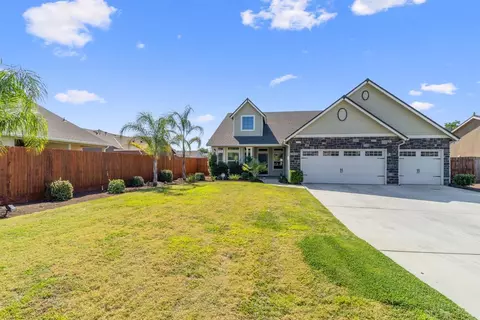 2807 Tamarack Ct, Sanger, CA 93657 photo 1