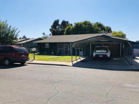 755 12th St, Sanger, CA 93657 photo 1