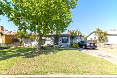 445 Twain Ave, Clovis, CA 93612 photo 1
