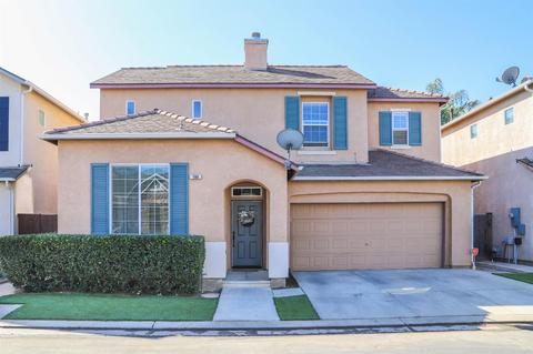 780 W Brittany Ln, Clovis, CA 93619 photo 1