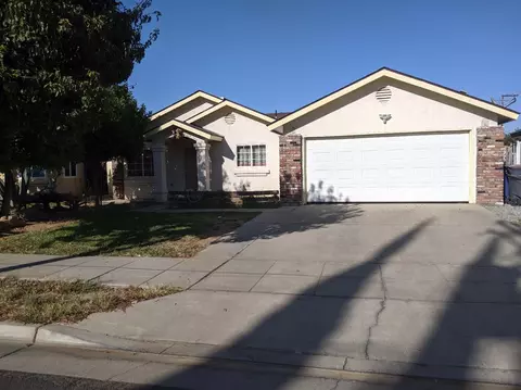 331 Elm St, Madera, CA 93638 photo 1