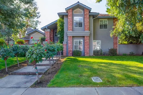 3014 Forest Ln, Madera, CA 93637 photo 1