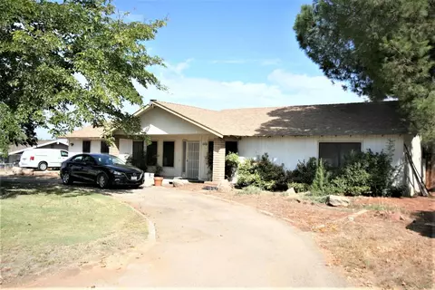 18405 Ridgedale Dr, Madera, CA 93638 photo 1