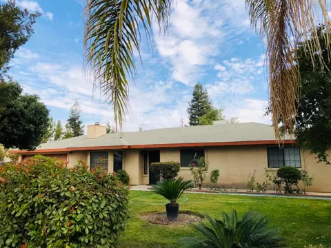 18387 Regal Dr, Madera, CA 93638 photo 1