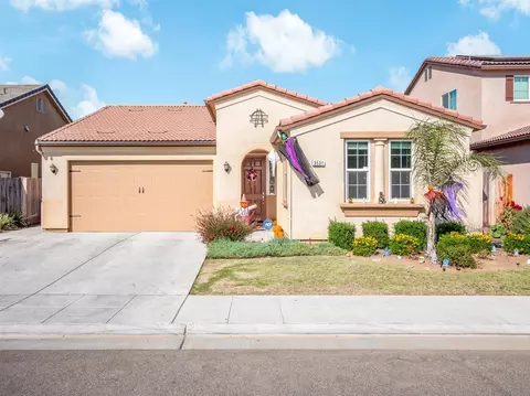 3531 Griffith Ave, Clovis, CA 93619 photo 1