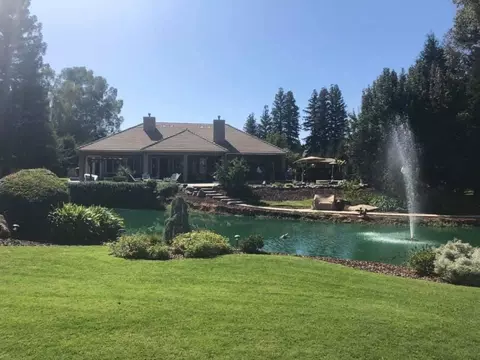 2835 Heritage Ave, Clovis, CA 93619 photo 1