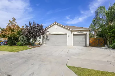 3029 Rialto Ave, Clovis, CA 93619 photo 1