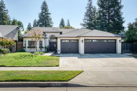 382 W Goshen Ave, Clovis, CA 93611 photo 1