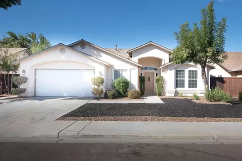 702 Sand Dollar Ct, Madera, CA 93637 photo 1
