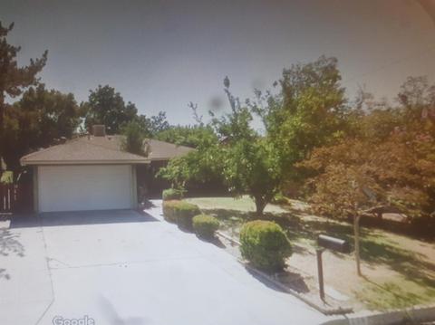 208 W Dunham St, Madera, CA 93637 photo 1