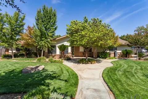 36791 Berkshire, Madera, CA 93636 photo 1